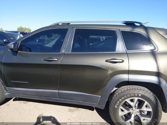 Продажа на аукционе авто 2014 Jeep Cherokee Trailhawk, vin: 1C4PJMBS9EW210246, номер лота: 45596699