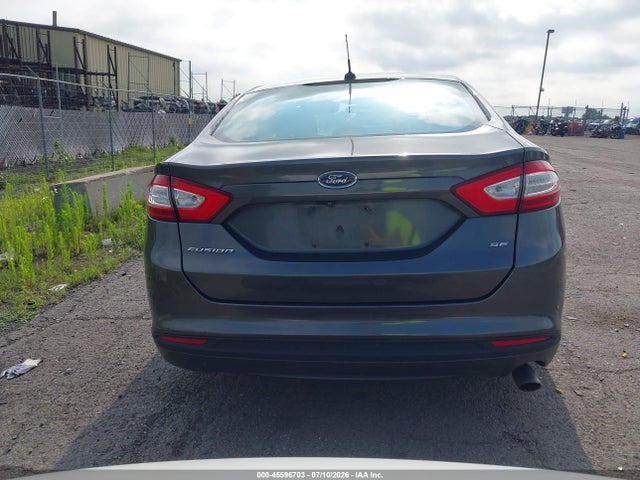 45596703 :رقم المزاد ، 3FA6P0H72FR112871 vin ، 2015 Ford Fusion Se مزاد بيع