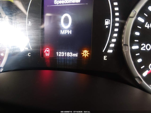2015 Jeep Renegade Latitude მანქანა იყიდება აუქციონზე, vin: ZACCJABT0FPB27809, აუქციონის ნომერი: 45596710
