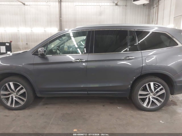 Продаж на аукціоні авто 2016 Honda Pilot Elite, vin: 5FNYF6H08GB120598, номер лоту: 45596712