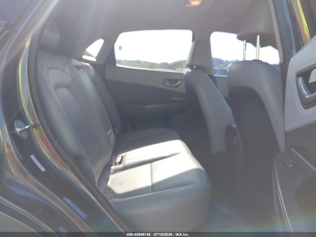 2018 Hyundai Kona Limited მანქანა იყიდება აუქციონზე, vin: KM8K33A52JU085604, აუქციონის ნომერი: 45596748