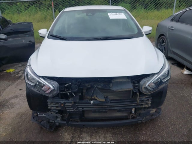 45596767 :رقم المزاد ، 3N1CN8EV9ML922411 vin ، 2021 Nissan Versa Sv Xtronic Cvt مزاد بيع