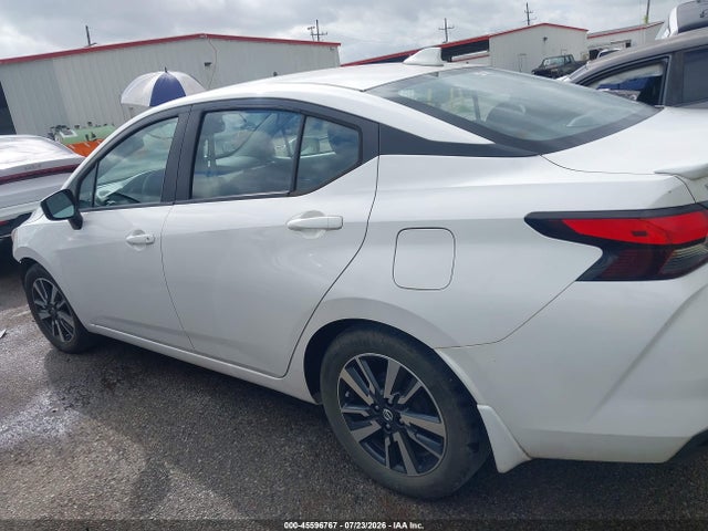 45596767 :رقم المزاد ، 3N1CN8EV9ML922411 vin ، 2021 Nissan Versa Sv Xtronic Cvt مزاد بيع