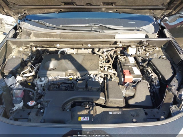 JTMC1RFV2RJ027564 Toyota Rav4 Xle Premium