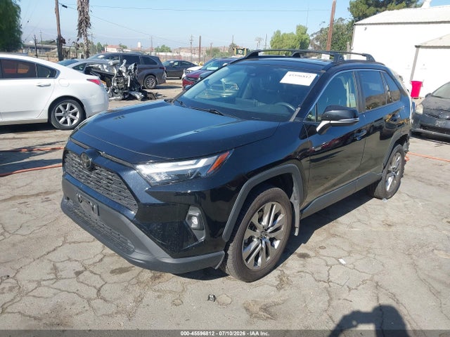 JTMC1RFV2RJ027564 Toyota Rav4 Xle Premium