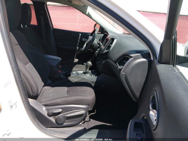 Jeep Cherokee Latitude 4x4 2019 1C4PJMCB6KD459920 Image 5