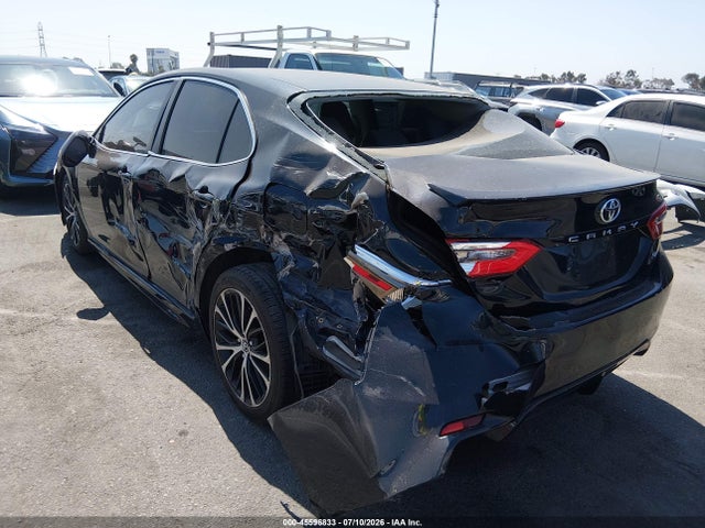Toyota CAMRY SE 2018 JTNB11HK8J3026536 Image 3