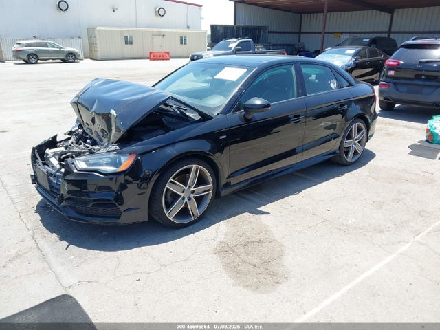 Audi A3 1.8t Premium 2016 WAUA7GFF5G1113044 Image 2
