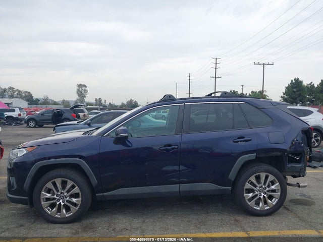 Toyota Rav4 Xle Premium 2021 2T3C1RFV5MW182071 Image 18