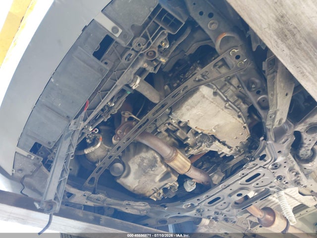 Honda CR-V LX 2018 2HKRW5H38JH415041 Image 17