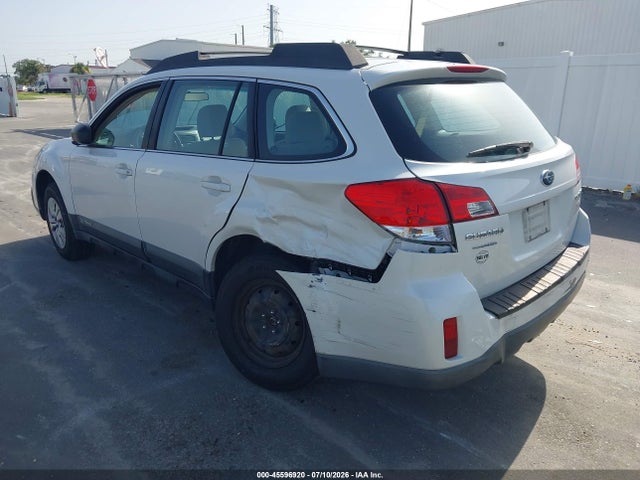 Subaru Outback 2.5i 2014 4S4BRBAC5E1223487 Image 3