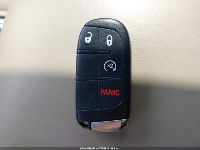 1C4RJFAG9JC381432 Jeep Grand Cherokee Laredo E 4x4