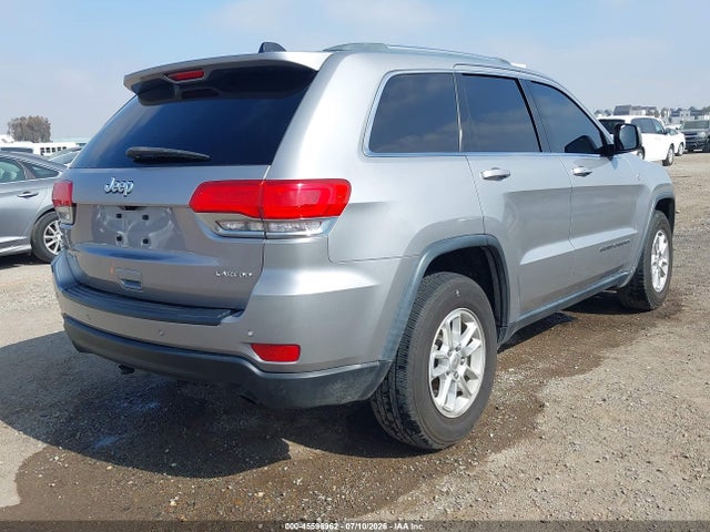 1C4RJFAG9JC381432 Jeep Grand Cherokee Laredo E 4x4