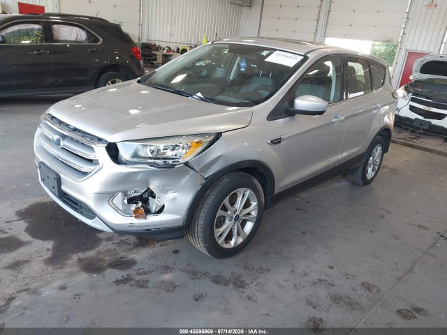 Продажа на аукционе авто 2017 Ford Escape Se, vin: 1FMCU9G92HUC03370, номер лота: 45596969