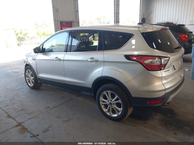 Продажа на аукционе авто 2017 Ford Escape Se, vin: 1FMCU9G92HUC03370, номер лота: 45596969