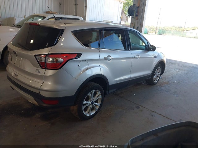 Продажа на аукционе авто 2017 Ford Escape Se, vin: 1FMCU9G92HUC03370, номер лота: 45596969