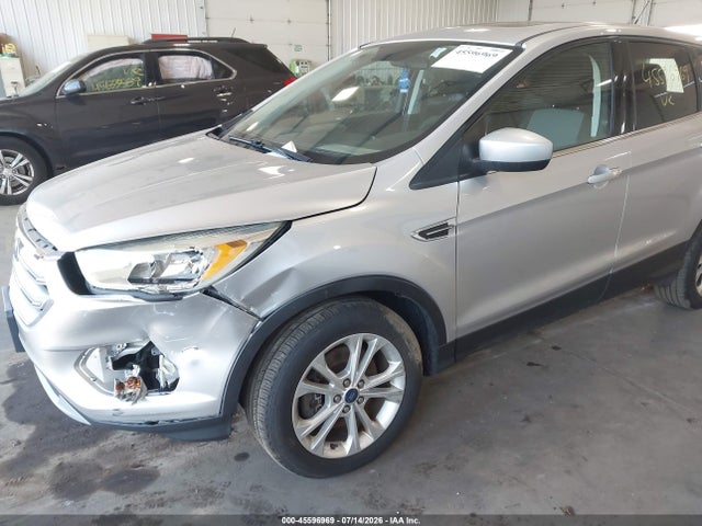 Продажа на аукционе авто 2017 Ford Escape Se, vin: 1FMCU9G92HUC03370, номер лота: 45596969