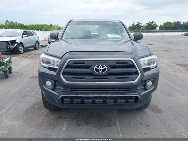 2016 Toyota Tacoma Sr5 V6 მანქანა იყიდება აუქციონზე, vin: 3TMAZ5CN4GM018085, აუქციონის ნომერი: 45596985