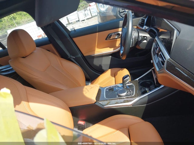 Продаж на аукціоні авто 2022 Bmw 330e Xdrive, vin: 3MW5P9J08N8C39469, номер лоту: 45597001