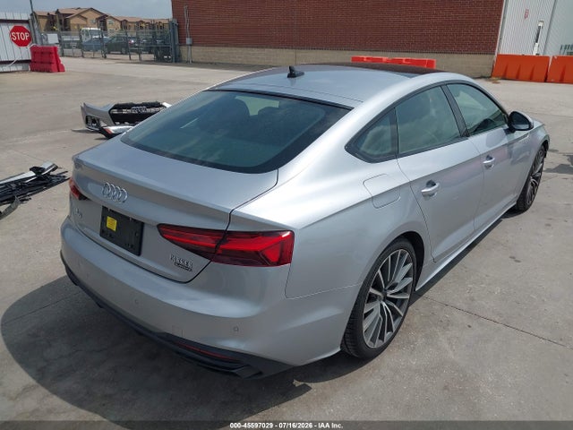 Aukcja sprzedaży 2022 Audi A5 Sportback Premium Plus 40 Tfsi Quattro S Tronic, vin: WAUCBCF54NA029222, numer aukcji: 45597029