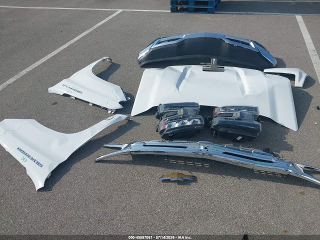 1GCUYGED2MZ183580 Chevrolet Silverado 1500 4wd Short Bed Ltz