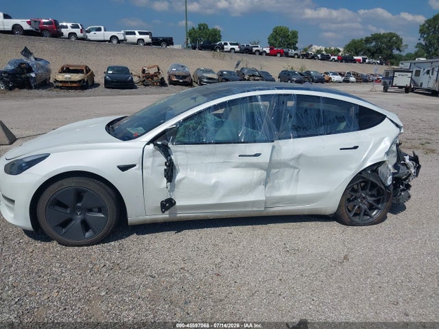 Tesla Model 3 Rear-wheel Drive 2023 5YJ3E1EA6PF465576 Image 14