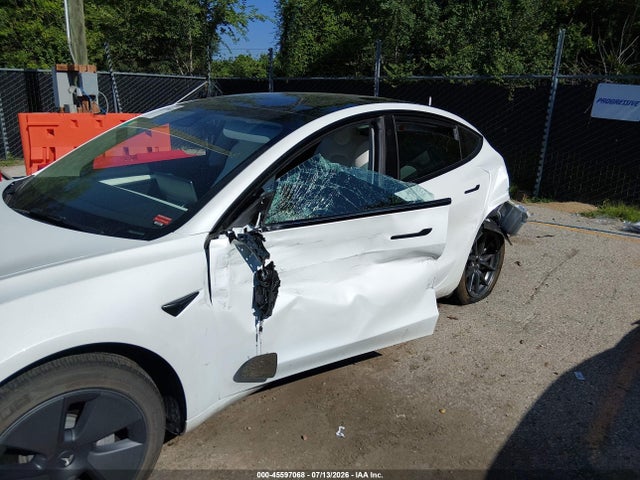 2023 Tesla Model 3 Rear-wheel Drive მანქანა იყიდება აუქციონზე, vin: 5YJ3E1EA6PF465576, აუქციონის ნომერი: 45597068