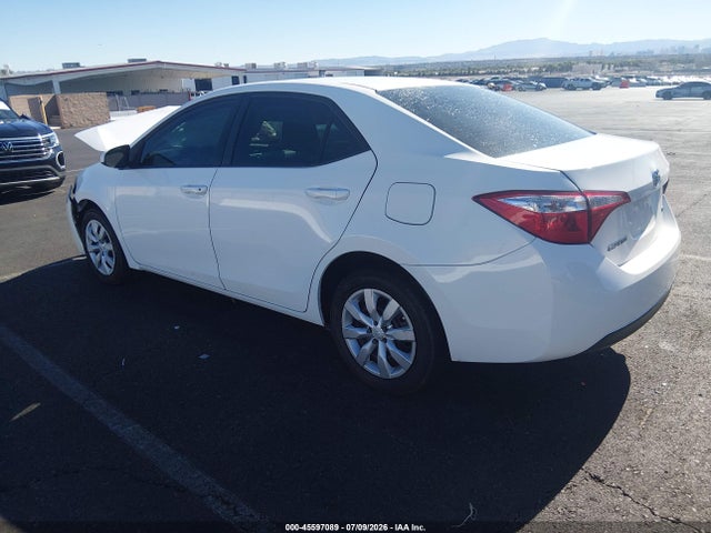 Toyota COROLLA LE 2015 5YFBURHE3FP283431 Image 3