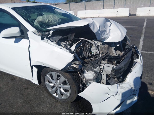 Toyota COROLLA LE 2015 5YFBURHE3FP283431 Image 6