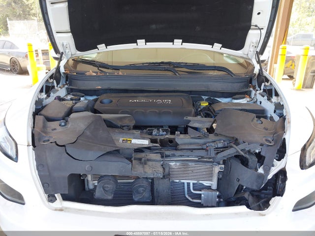 1C4PJLCB2JD563300 Jeep Cherokee Latitude Fwd