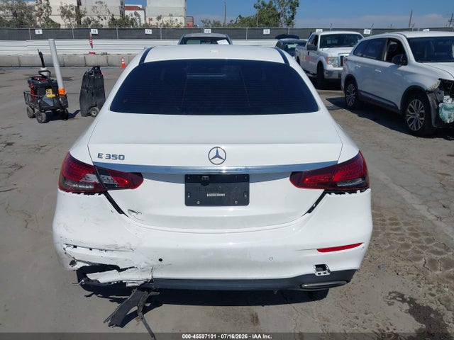 Продажа на аукционе авто 2021 Mercedes-benz E 350, vin: W1KZF8DB7MA959904, номер лота: 45597101