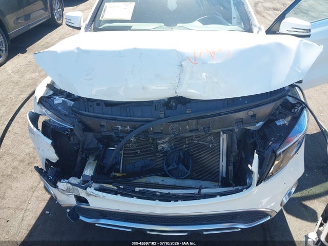 WDCTG4EB7JJ426638 Mercedes-Benz GLA 250