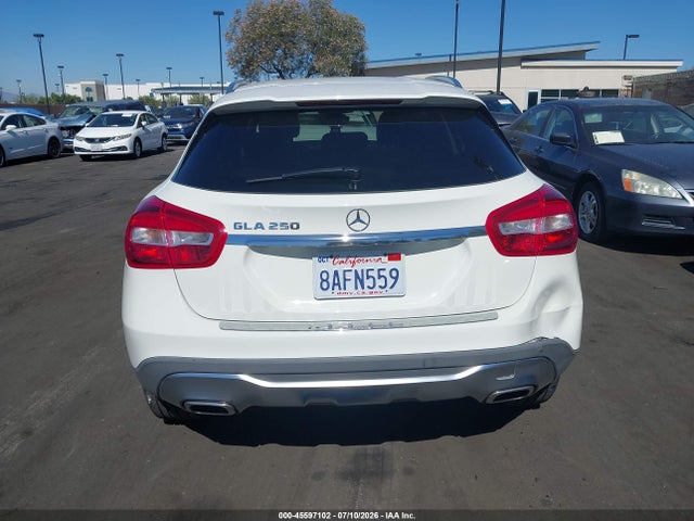 WDCTG4EB7JJ426638 Mercedes-Benz GLA 250