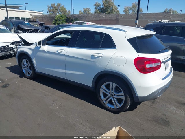 WDCTG4EB7JJ426638 Mercedes-Benz GLA 250