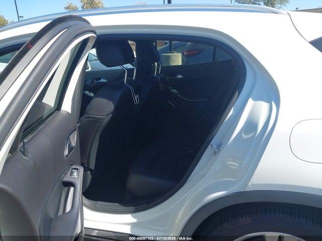 WDCTG4EB7JJ426638 Mercedes-Benz GLA 250