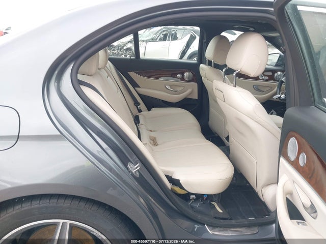 Продажа на аукционе авто 2018 Mercedes-benz E 300, vin: WDDZF4JB5JA309834, номер лота: 45597110