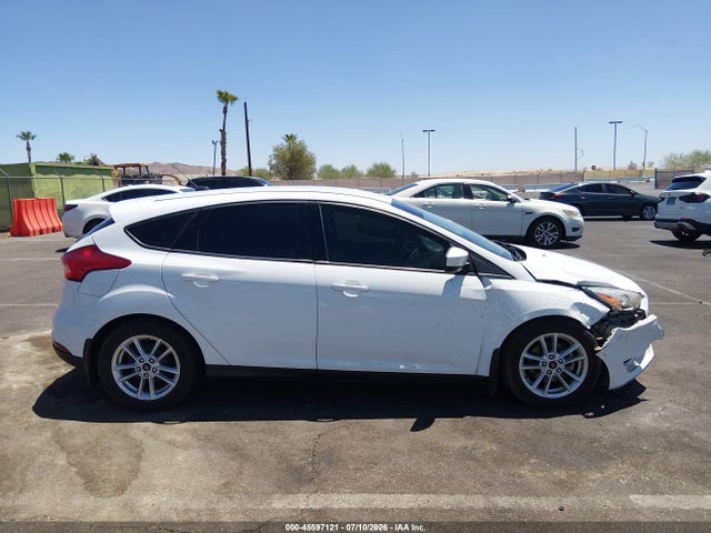 Ford FOCUS SE 2018 1FADP3K23JL295114 Image 13