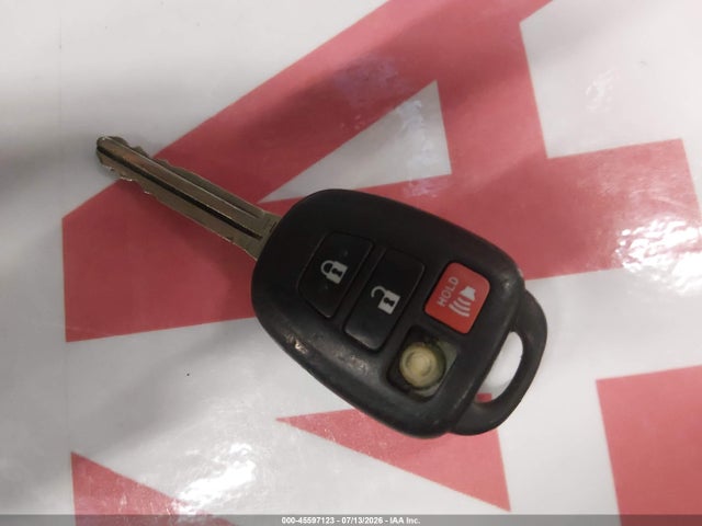 Toyota COROLLA LE 2014 5YFBURHE7EP064101 Image 11