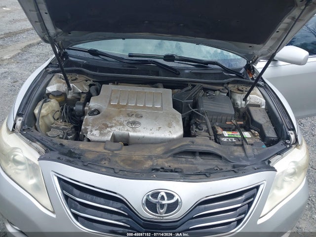 45597152 :رقم المزاد ، 4T1BK3EK1AU598765 vin ، 2010 Toyota Camry Xle V6 مزاد بيع