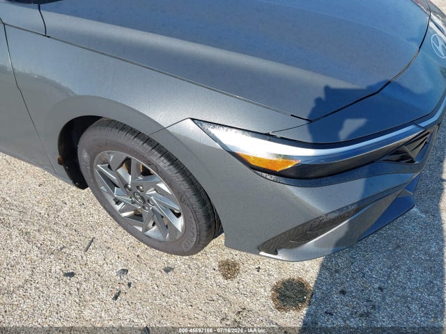 2024 Hyundai Elantra Sel მანქანა იყიდება აუქციონზე, vin: KMHLM4DG8RU715013, აუქციონის ნომერი: 45597166