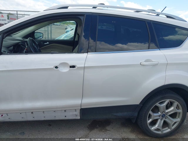 Продажа на аукционе авто 2019 Ford Escape Titanium, vin: 1FMCU0J97KUB57630, номер лота: 45597232