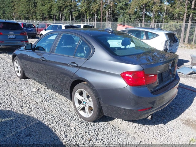 BMW 320i Xdrive 2015 WBA3C3G50FNS76145 Image 3