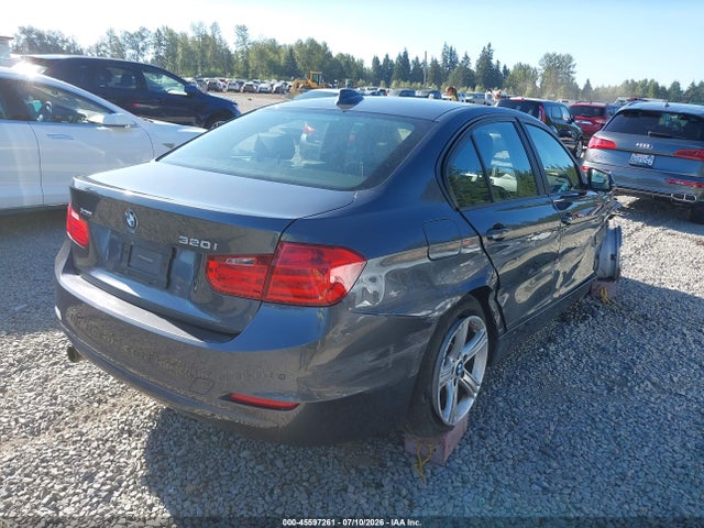 BMW 320i Xdrive 2015 WBA3C3G50FNS76145 Image 4