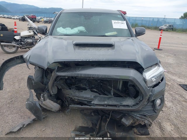 2022 Toyota Tacoma მანქანა იყიდება აუქციონზე, vin: 3TMDZ5BN2NM135921, აუქციონის ნომერი: 45597282