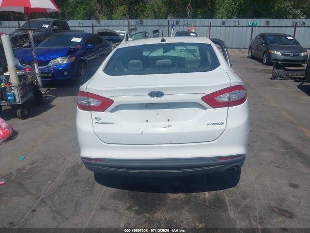 3FA6P0UU6GR317798 Ford Fusion Hybrid S