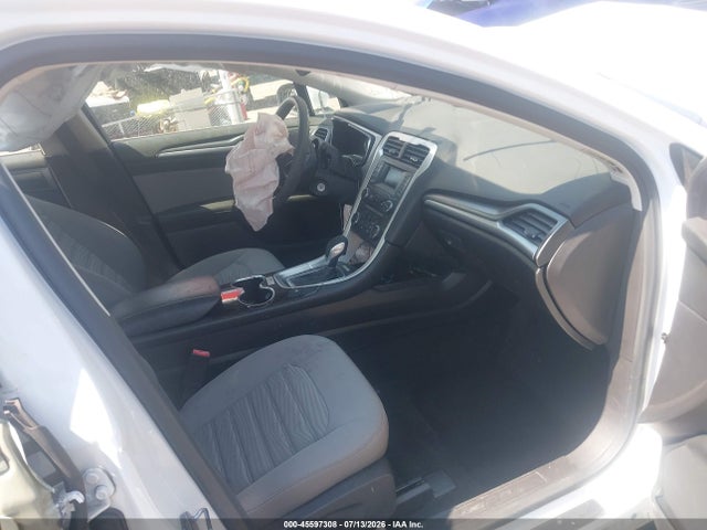 3FA6P0UU6GR317798 Ford Fusion Hybrid S