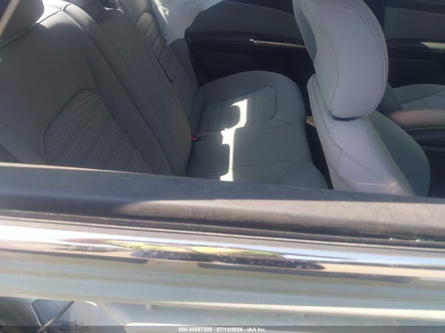 3FA6P0UU6GR317798 Ford Fusion Hybrid S