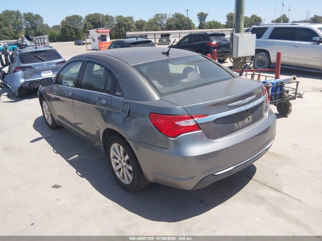 Продажа на аукционе авто 2012 Chrysler 200 Touring, vin: 1C3CCBBB4CN214600, номер лота: 45597339