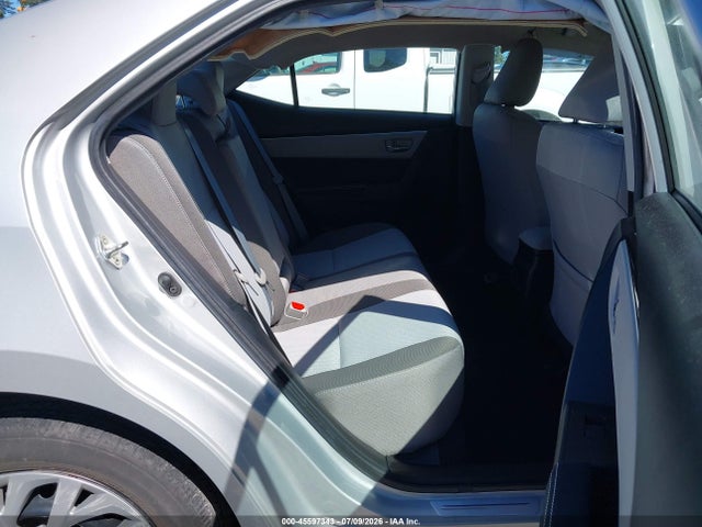45597343 :رقم المزاد ، 2T1BURHE5JC109143 vin ، 2018 Toyota Corolla Le مزاد بيع