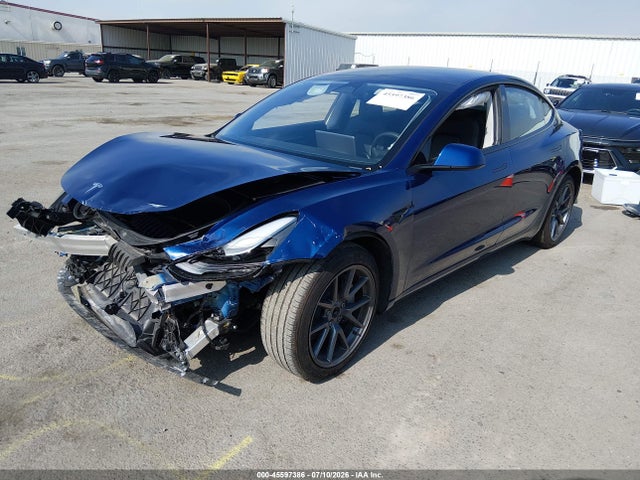 Tesla Model 3 Rear-wheel Drive 2023 5YJ3E1EA4PF704008 Image 2